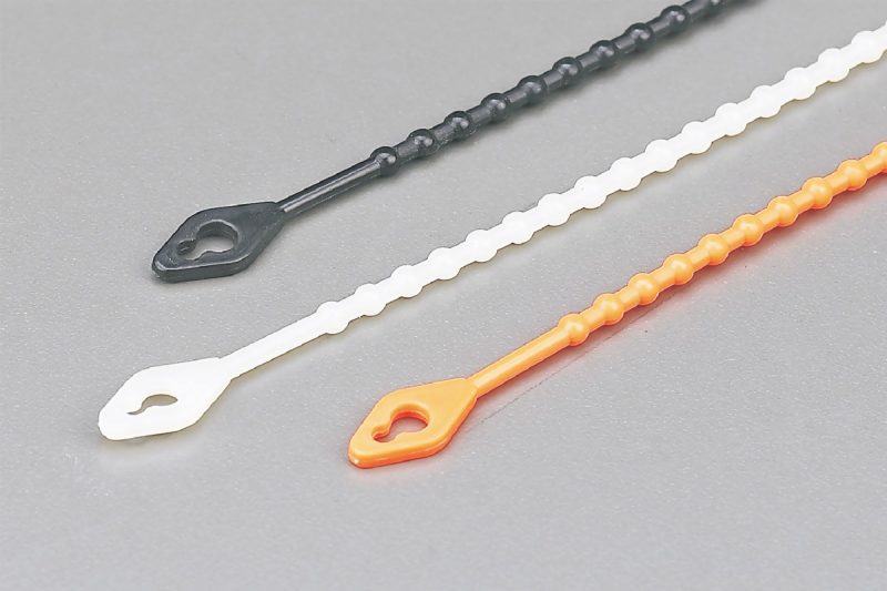 Imagen de cinchos con cuentas.